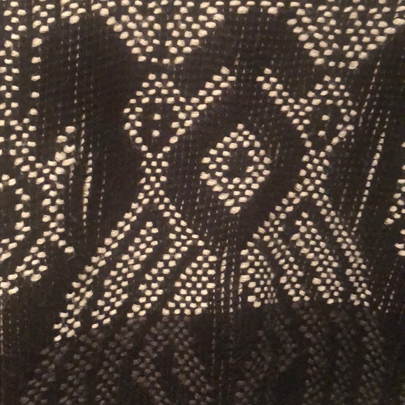 J Crew black and white sweater in XS - Picture 3 of 4